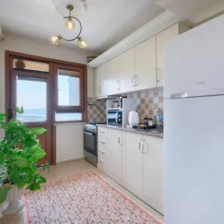 Διαμέρισμα Spacious Duplex With Stunning Halic Views *